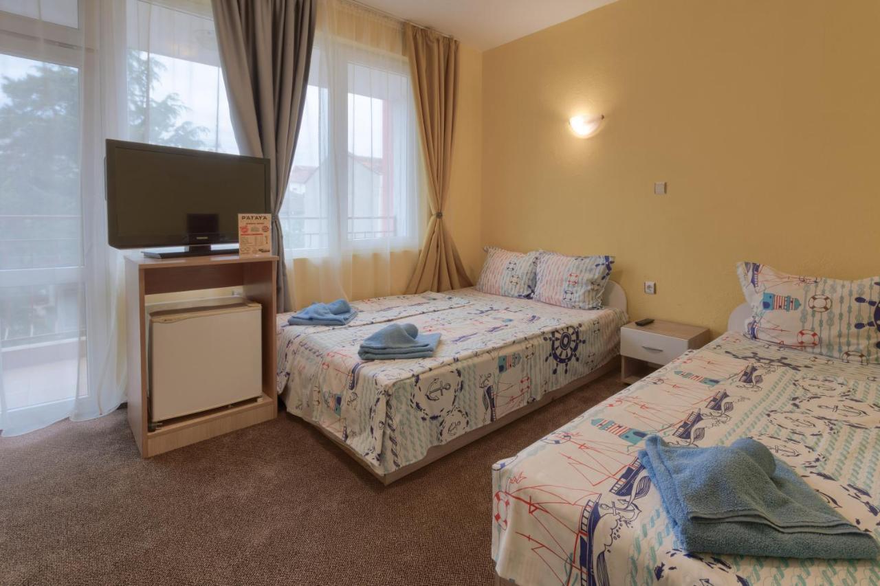 Kazlarov Guest House Kiten  Exterior photo