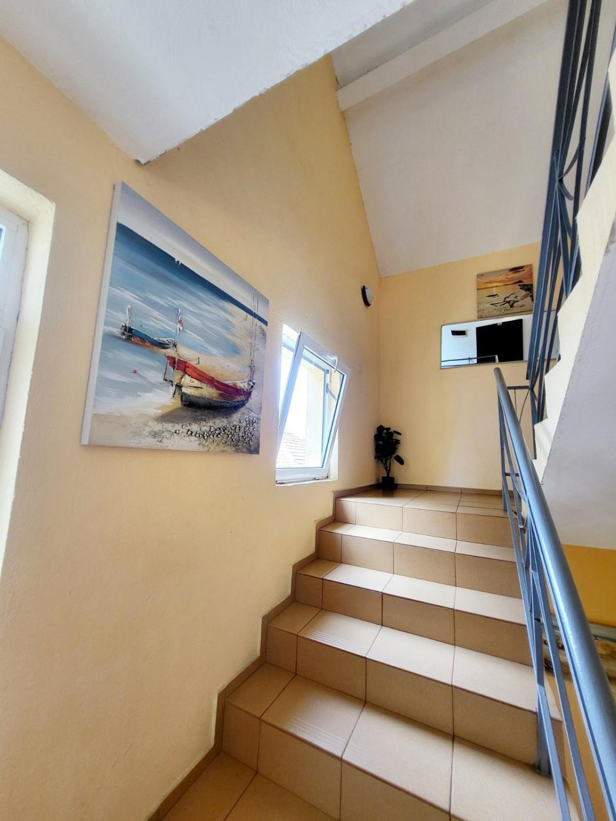 Kazlarov Guest House Kiten  Exterior photo