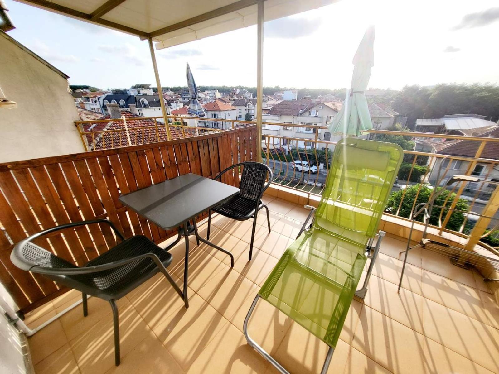 Kazlarov Guest House Kiten  Exterior photo